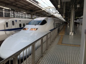 After we got off the train in Kyoto, I ran up to the front and took this pic.